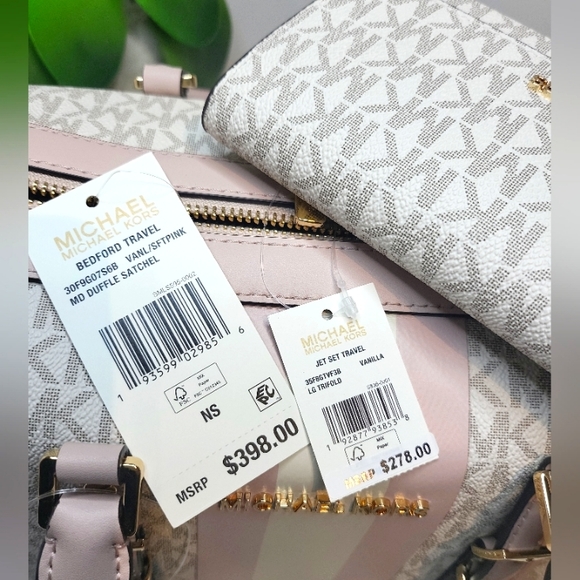 🌺MICHAEL KORS🌺 Bedford Legacy MD Duffle Sarchel/Shoulder Bag  & Trifold wallet - Picture 12 of 15